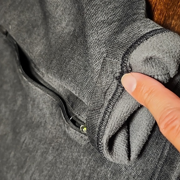 North face jacket - Picture 6 of 8